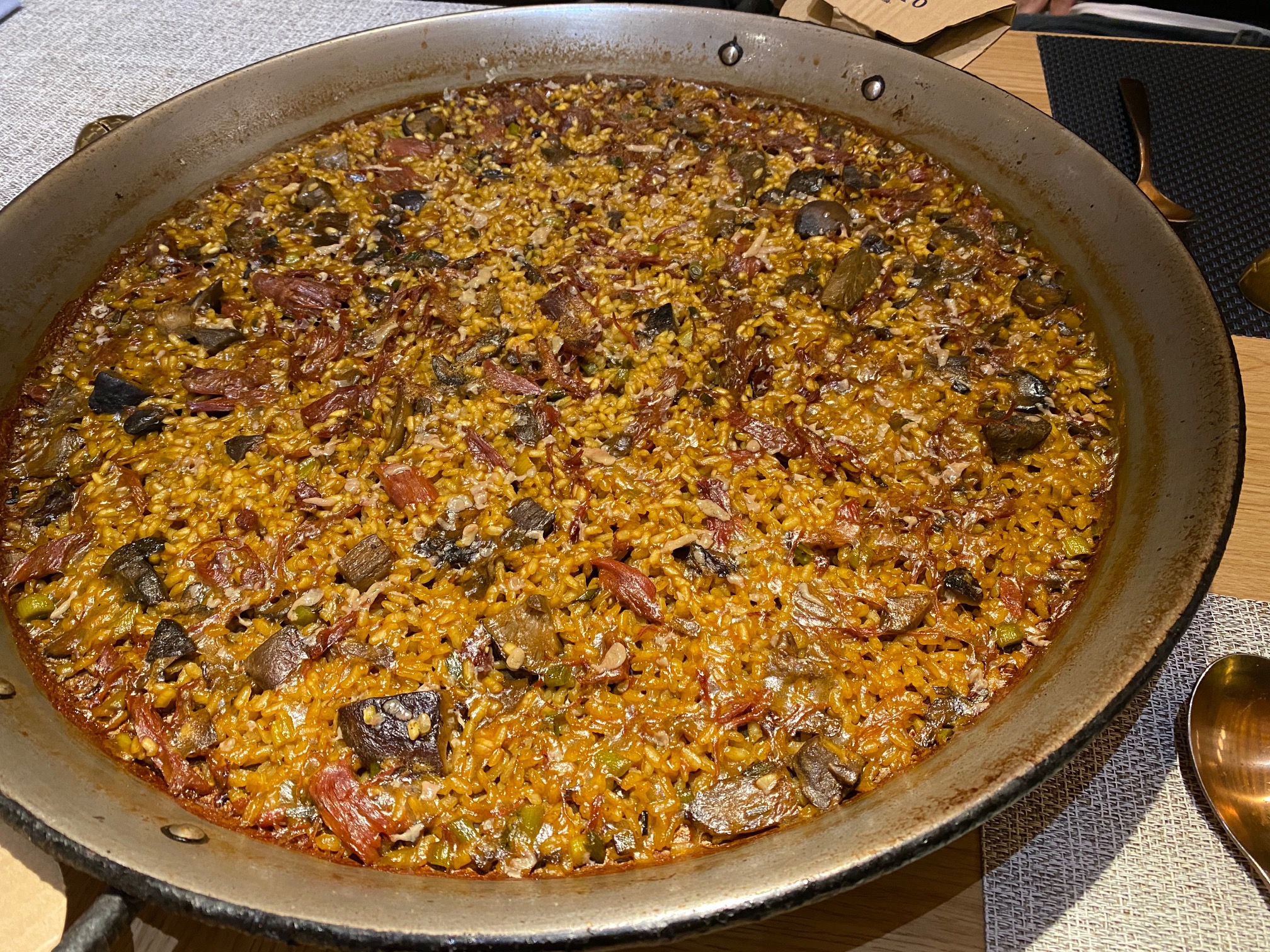 Arroz de pato, boletus i foie